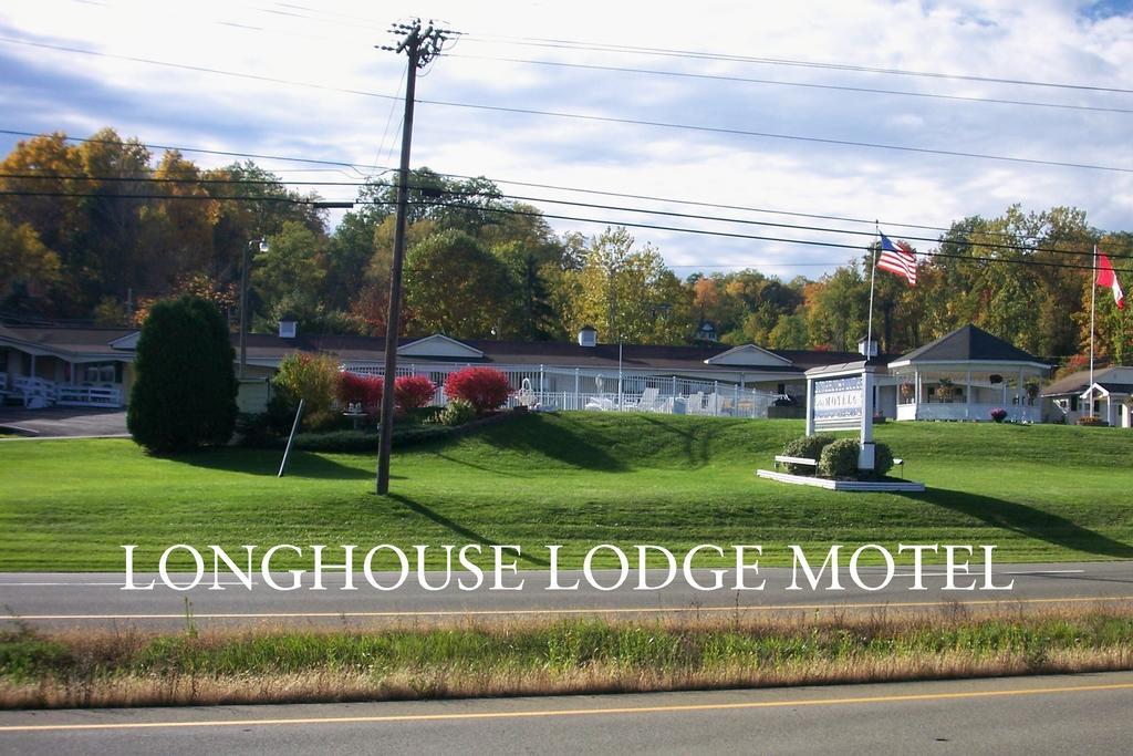 Longhouse Lodge Motel Watkins Glen Eksteriør billede